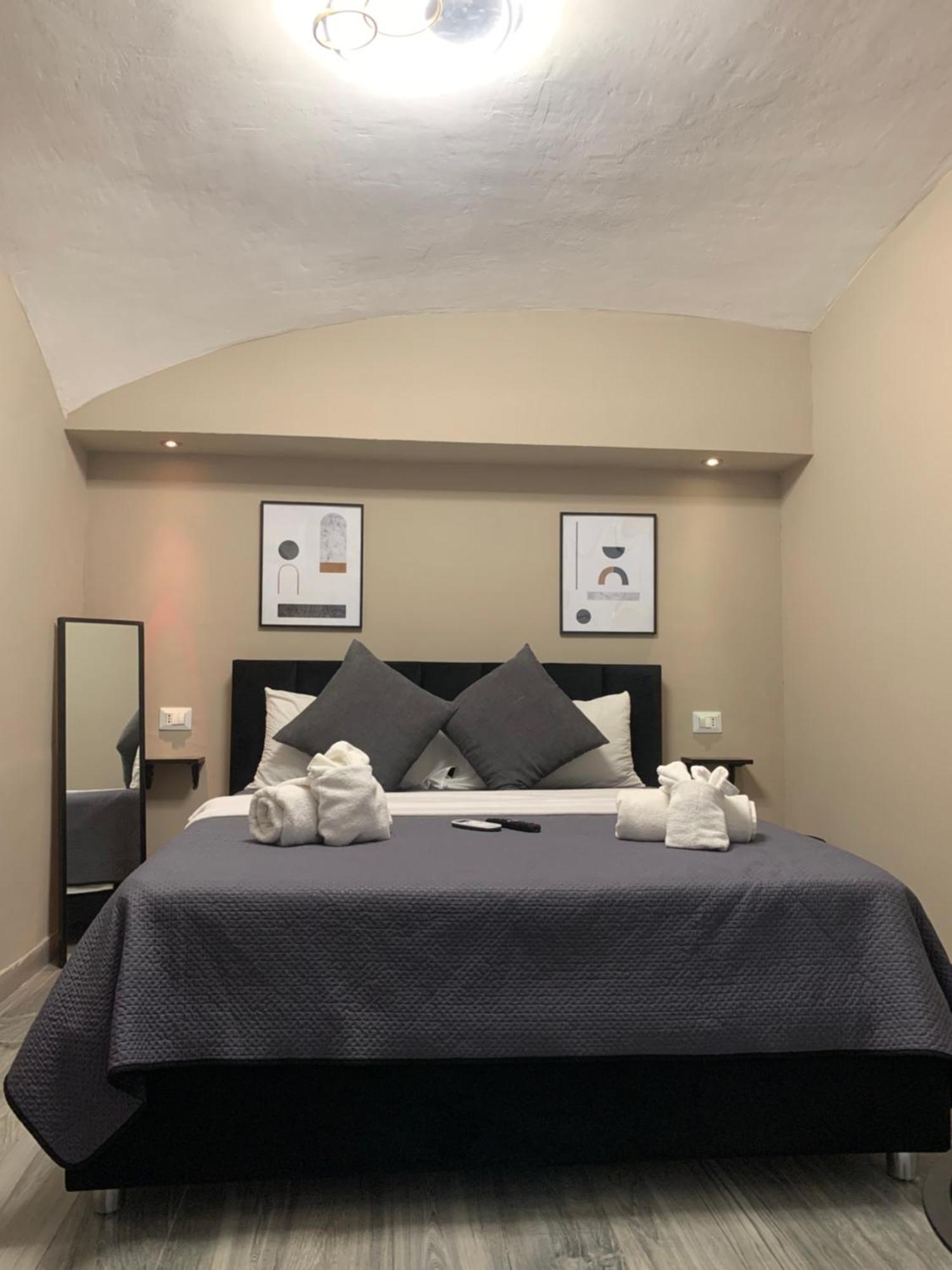 Pendino Rooms Neapel Exterior foto